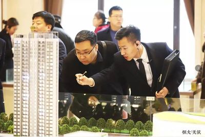 廊坊小長假萬人空巷，城市游樂盛宴帶動房產咨詢熱潮